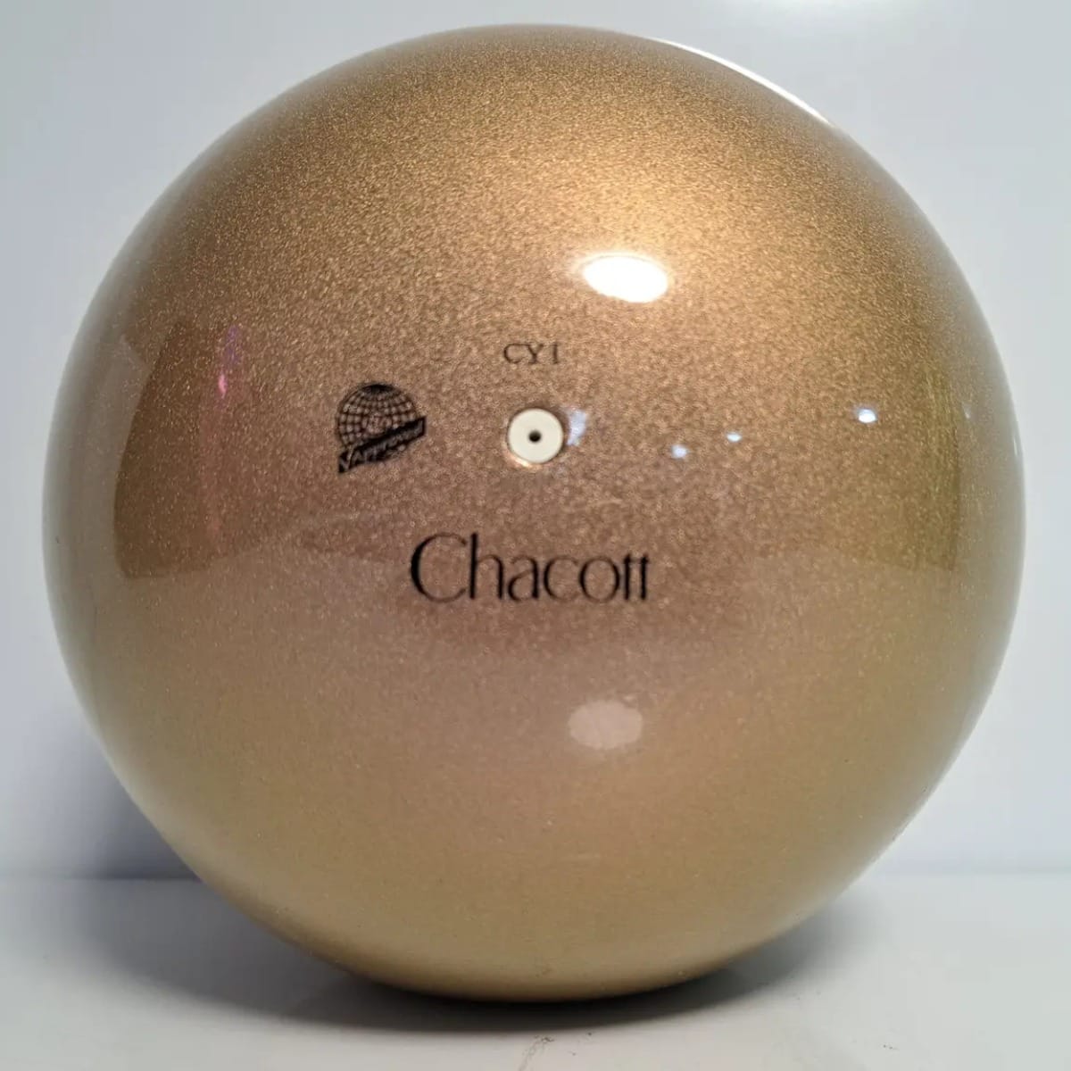 М'яч 18,5 см Chacott Glossy колір 746. Сіра троянда (Grayish Rose) - Зображення 3